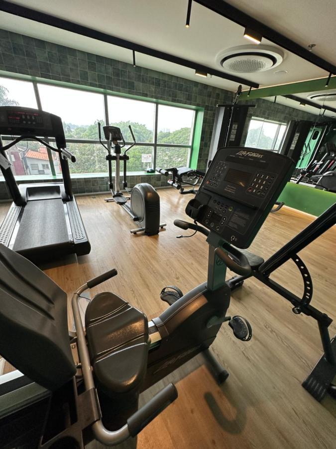 Hilton Garden Reboucas Hotel 4*