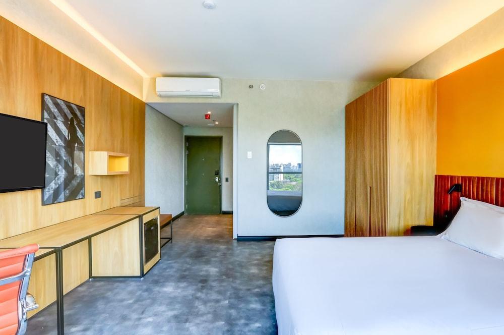Hilton Garden Rebouças