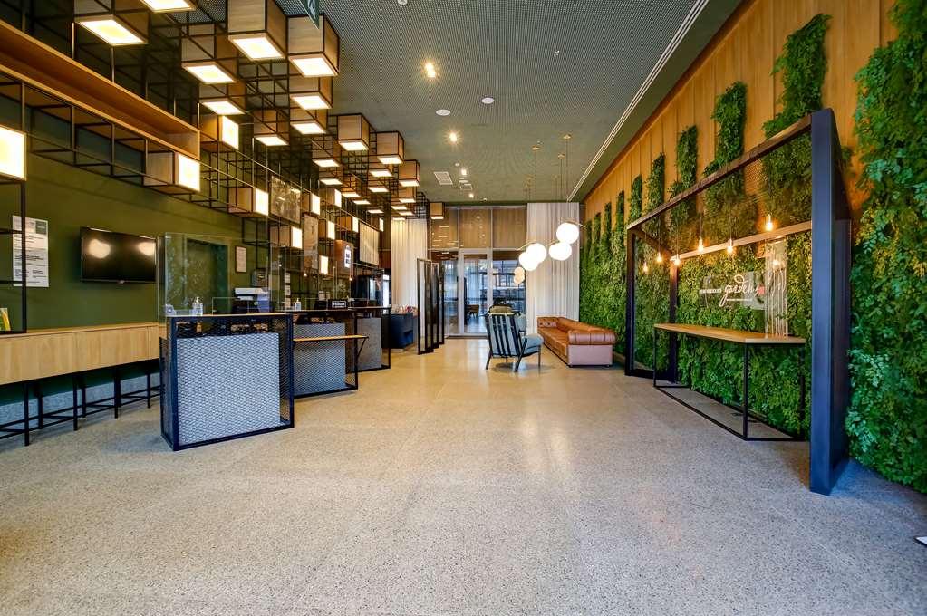 酒店 Hilton Garden Reboucas 4*
